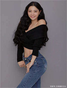 美女脱18以下禁止看尿口图片-ladygaga视频