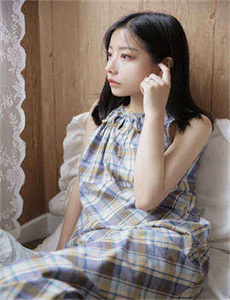 最近的中文字幕在线MV视频-欧洲金发美女